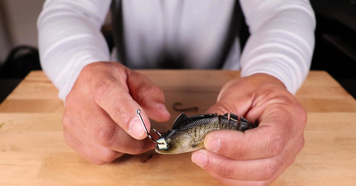 How To Keep Your Live Bait In Place With This Simple Hack