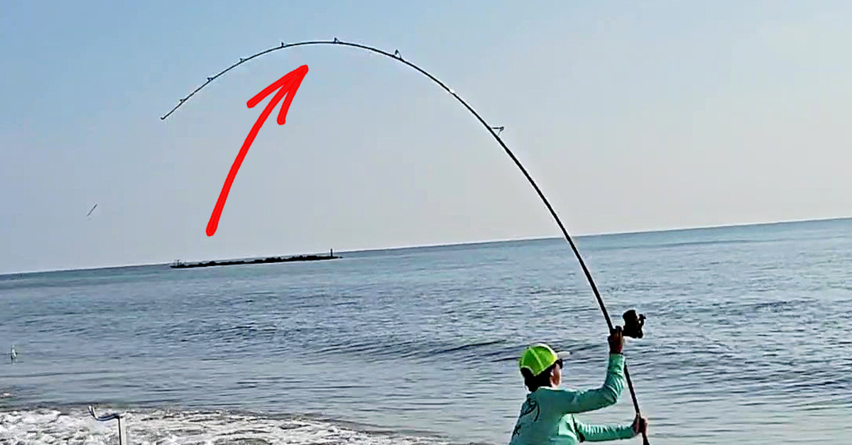 3 Tips For Casting Your Surf Rod Farther & More Accurately